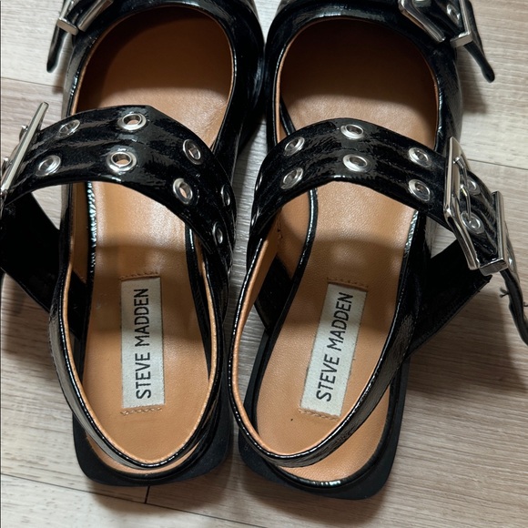 Steve Madden Black Double Buckle Flats - Picture 5 of 6